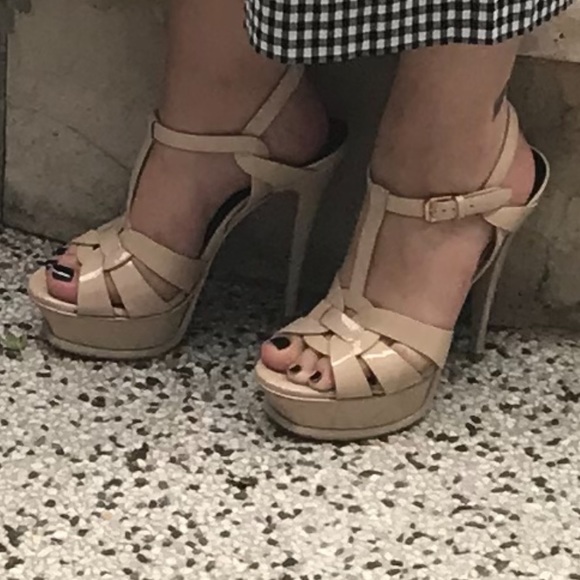 Saint Laurent Tribute Platform Sandal in nude/taupe patent leather size 38.5 - Picture 15 of 16